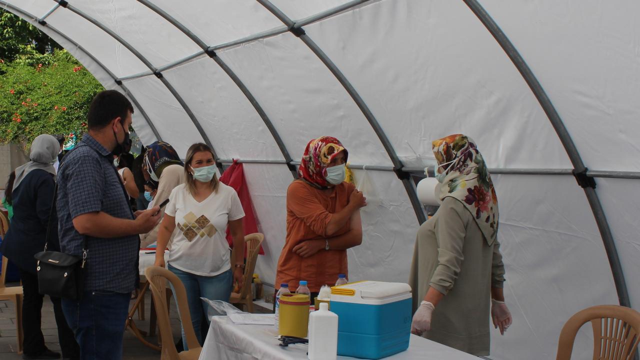 Bartın'da 152 bin 995 doz Covid-19 aşı sayısına ulaşıldı