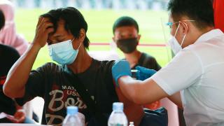 Endonezya'da rekor vaka sayıları: COVID-19 önlemleri sıkılaştırıldı