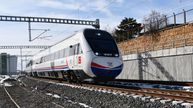 Kurban Bayramında 408 bin kişi trenlerle seyahat etti