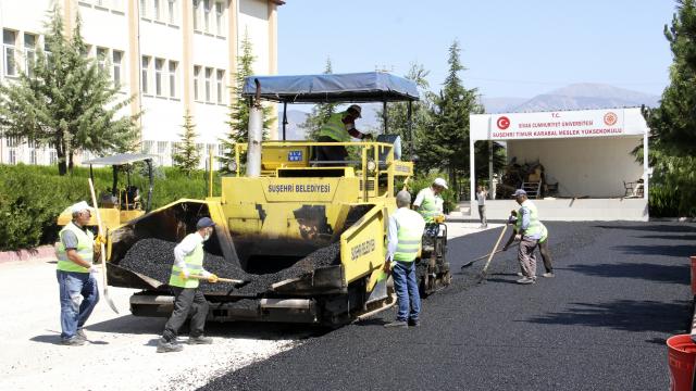 Suşehrinde çevre düzenleme çalışmaları devam ediyor