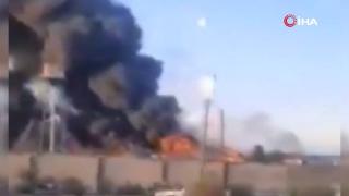 İran’da fabrika yangını