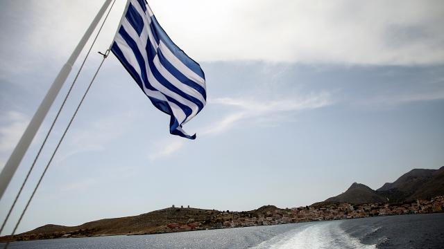 Yunanistanda azınlık okullarına kısıtlama