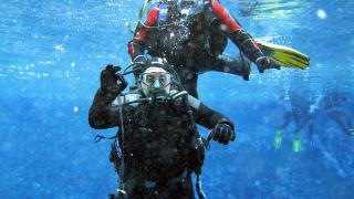 Bakan Varank'tan Gökpınar Gölü'nde dalış