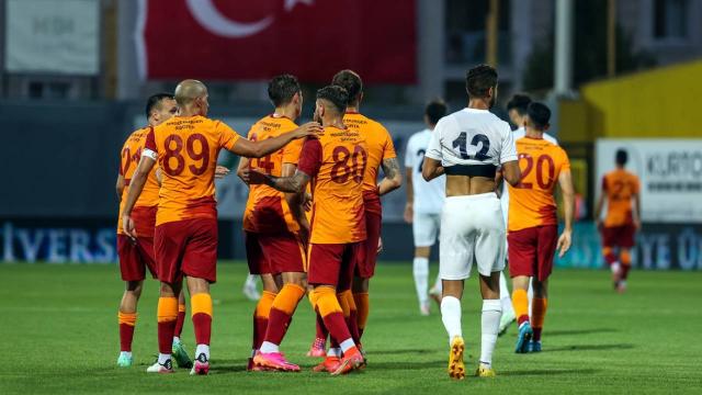 Galatasaray, hazırlık maçında Kasımpaşayı 4-2 yendi