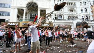 EURO 2020 finali öncesi Londra'da arbede