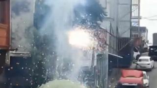 İstanbul'da elektrik kabloları patlamalarla yandı