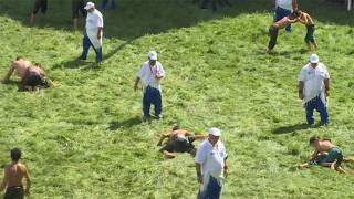 Kırkpınar Yağlı Güreşleri minik pehlivanların mücadelesiyle başladı