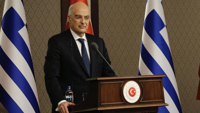Yunanistandan Türkiyeye "yardıma hazırız" mesajı