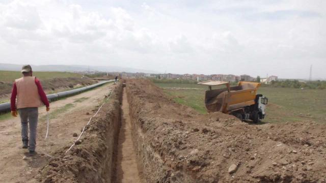 Çiçekdağı ilçesinde içme suyu ishale hattı çalışmasına başlandı