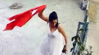 Adana'da Türk bayrağına çirkin saldırı