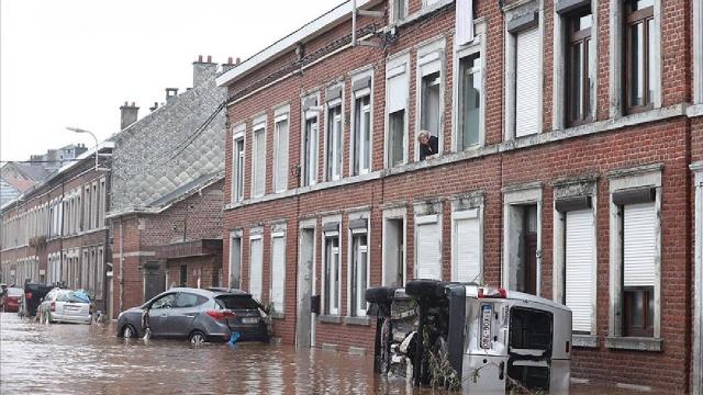 Belçikadaki sel felaketinde ölenlerin sayısı 27ye çıktı