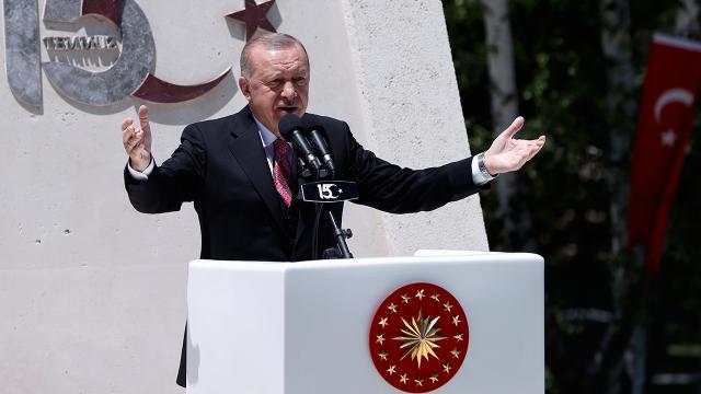 Cumhurbaşkanı Erdoğan: Yeni Türkiyenin istikbal mücadelesinin önderleri hep minnetle anılacaktır
