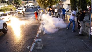 İsrail güçlerinden barışçıl gösteriye ses bombalı saldırı
