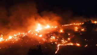 Elazığ’daki örtü yangını yeniden alevlendi