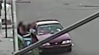 ABD'de çocuk kaçırma girişimi mobeselerle görüntülendi