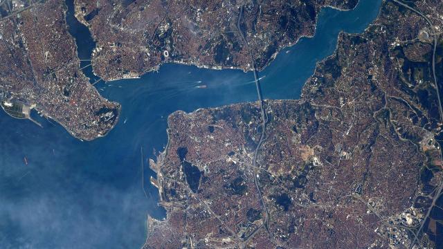 ABDli astronot uzaydan İstanbulu fotoğrafladı: Harika görünüyor