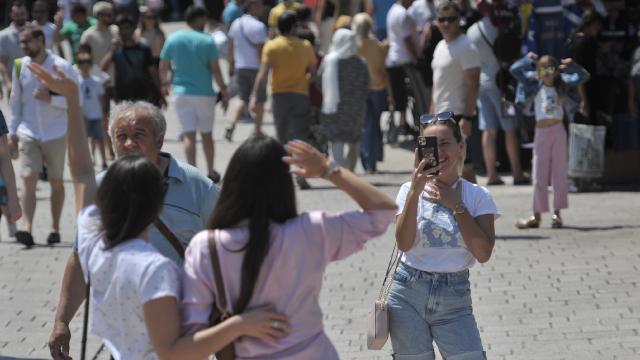 Avrupada kısıtlamaların geri getirilmesi gündemde
