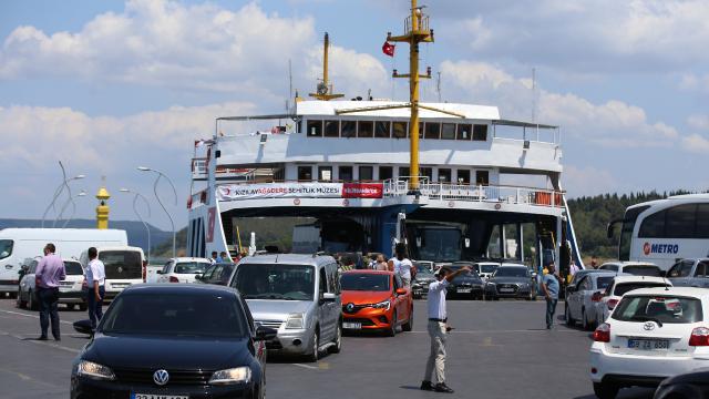 Bozcaada feribot hattına ek sefer
