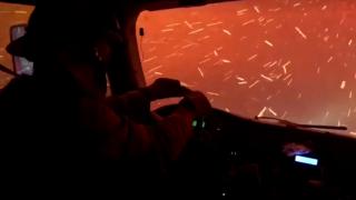 ABD'de itfaiyeciler alevlerin ortasında kaldı