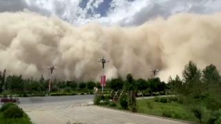 Çin'deki kum fırtınası böyle görüntülendi