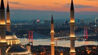 Bakan Ersoy İstanbul'un yeni tanıtım filmini paylaştı