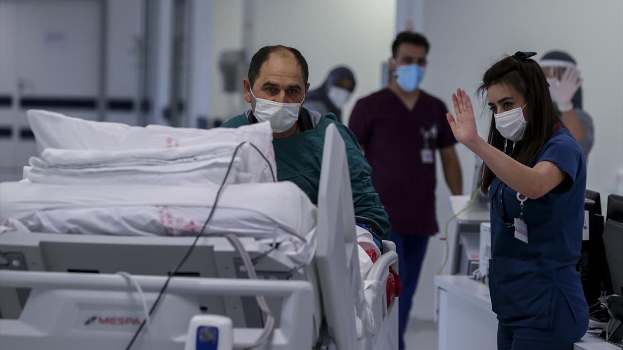 "Yoğun bakım servisimizin şu anki doluluk oranı yüzde 80"