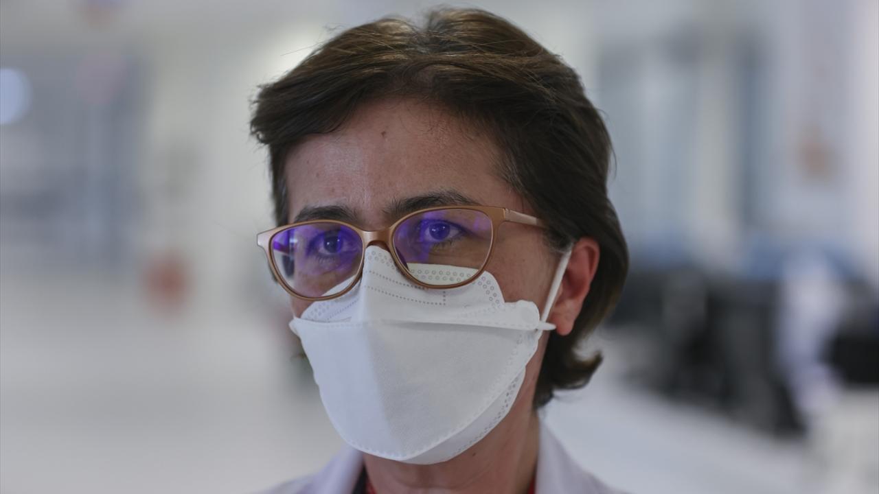 "Delta varyantında yanınızdan geçen maskesiz bir kişi hastalığı bulaştırabilir"