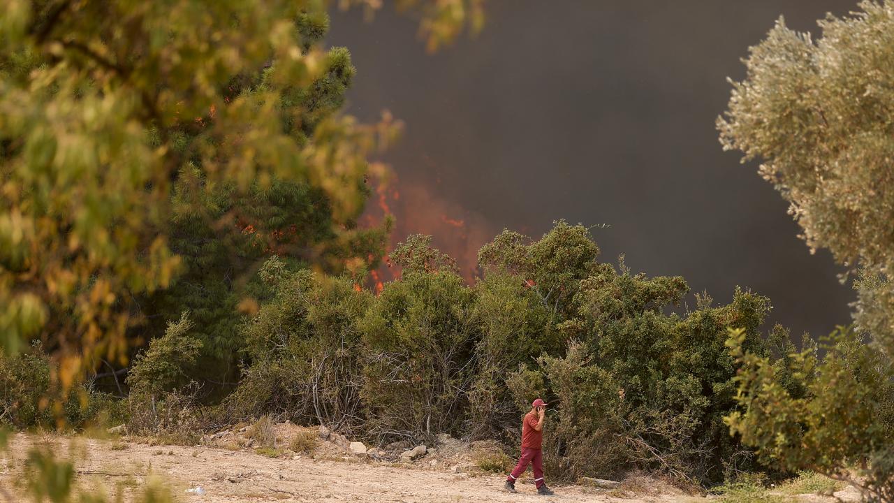 10 yangına müdahale sürüyor