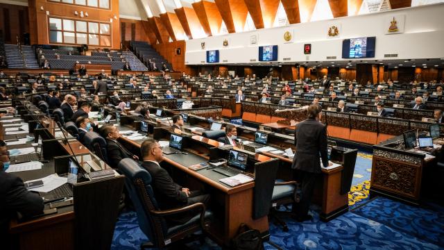 Muhyiddin Yasinin istifasının ardından Malezya yeni başbakanını arıyor