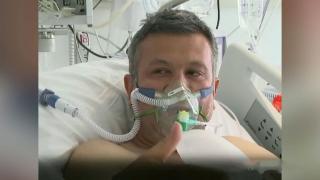 Bakan Koca, aşıyı erteleyenleri 'hasta videosu' ile uyardı