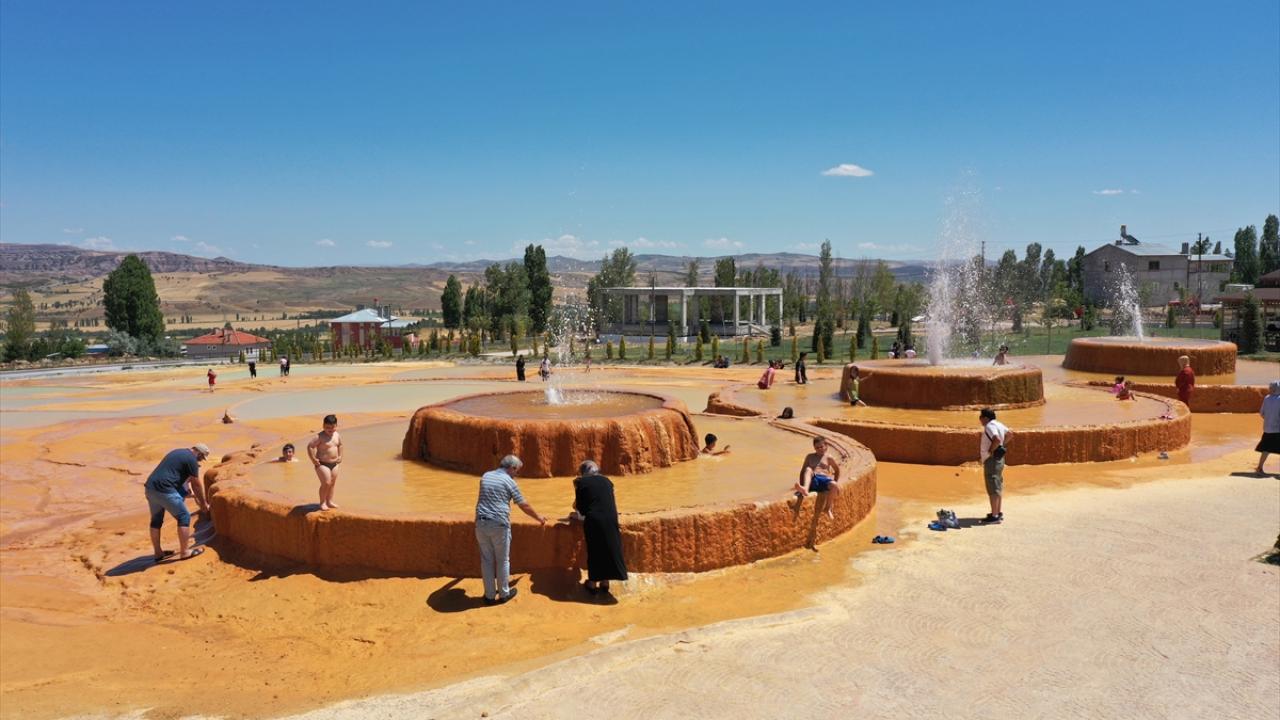 Gündüz kayak, akşam termal su keyfi