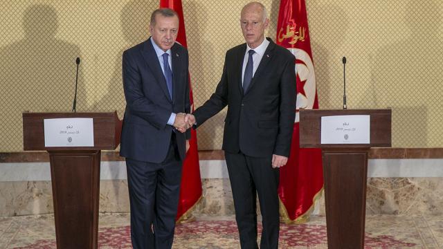 Cumhurbaşkanı Erdoğan Tunus Cumhurbaşkanı ile görüştü