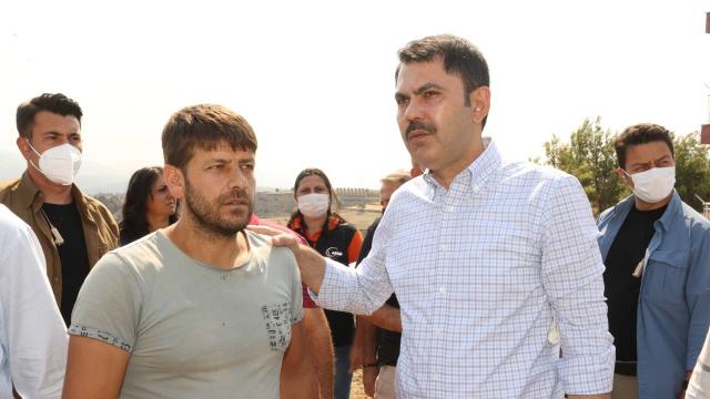 Bakan Kurum: Vatandaşlarımızın yaralarını sarana kadar sahadayız