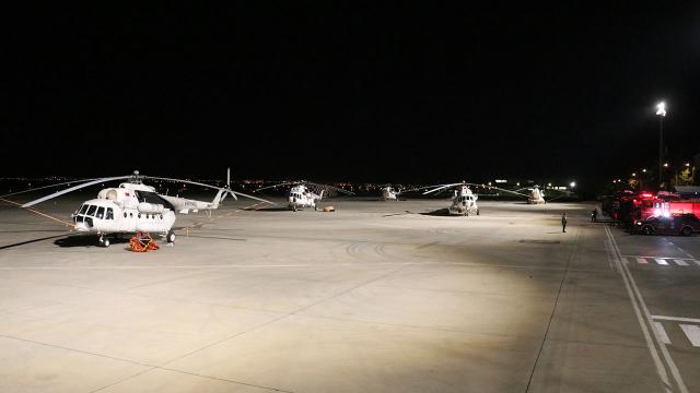 Ukraynadan gelen helikopterler alevlerle mücadeleye hazırlanıyor
