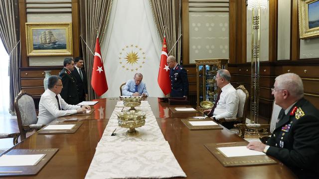 Yüksek Askeri Şura kararlarının dikkat çeken isimleri