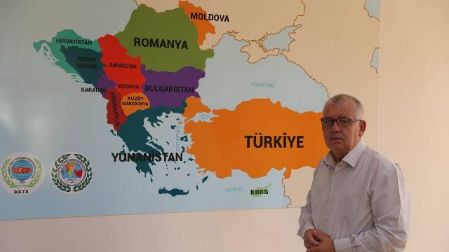 Yunanistanın Batı Trakya Türk Azınlığına ait 12 ilkokulu kapatma kararına tepki