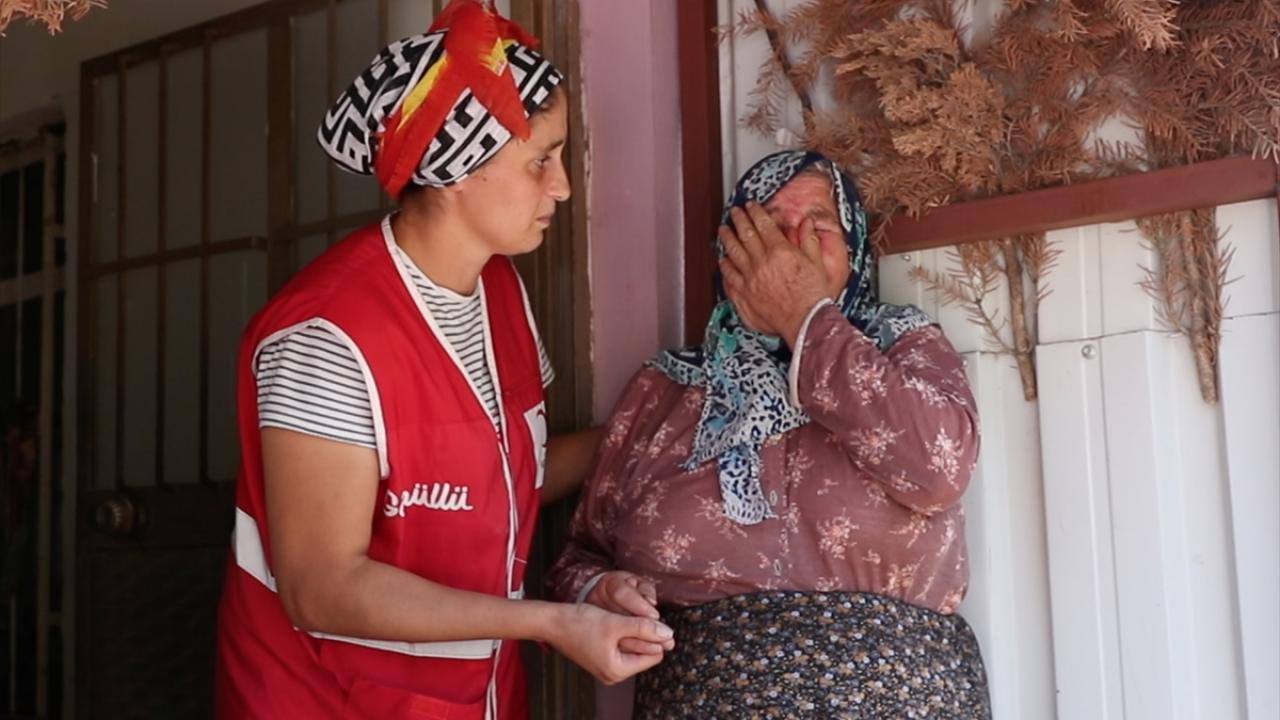 "Herkesi Kızılay gönüllüsü olmaya davet ediyorum"