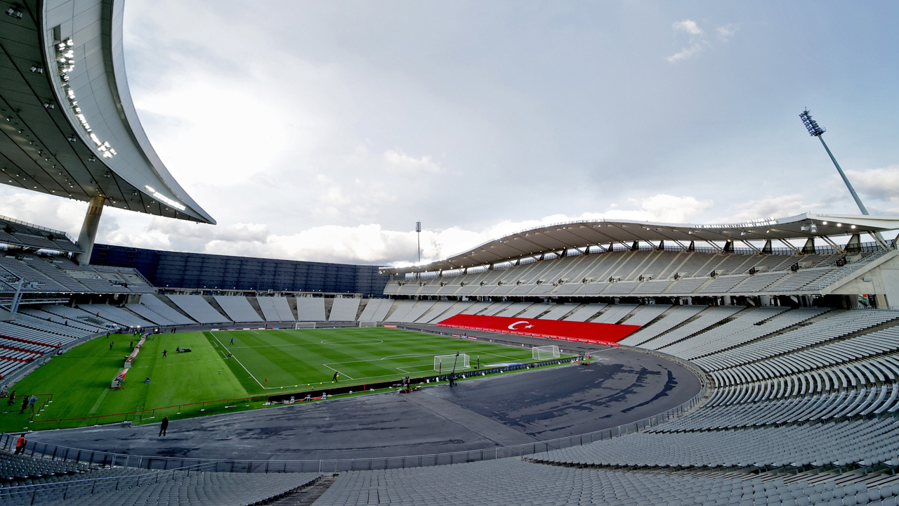 Atatürk Olimpiyat Stadyumu