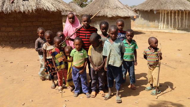 Mozambikteki terör saldırılarında 123 binin üzerinde öğrenci etkilendi