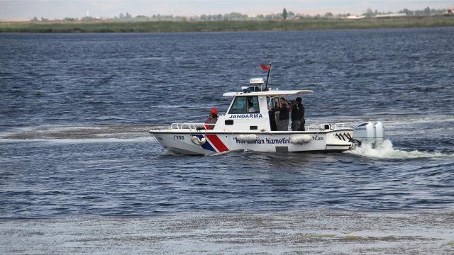 Çanakkalede denizde boğulan diş hekimi son yolculuğuna uğurlandı