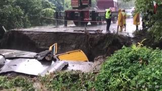 Afetten kurtuluşu anlattı: Taksi askıda kalmasaydı, sel bizi götürecekti