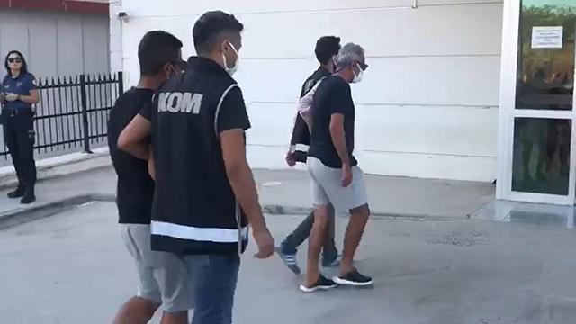 Yurt dışına kaçmaya çalışan 10 FETÖ şüphelisi yakalandı