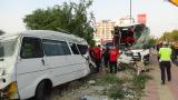 Mersin’de otobüs şarampole devrildi: 37 yaralı