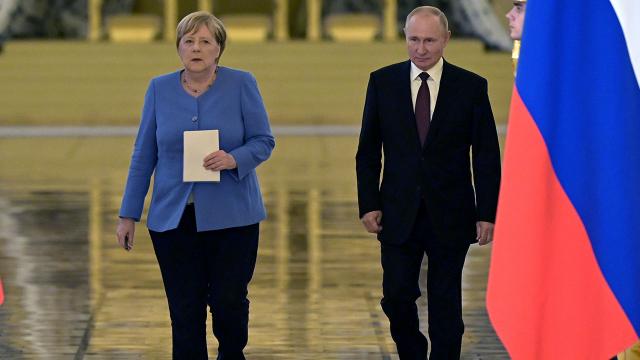 Merkelden Rusyaya son ziyaret: Gündem Afganistan