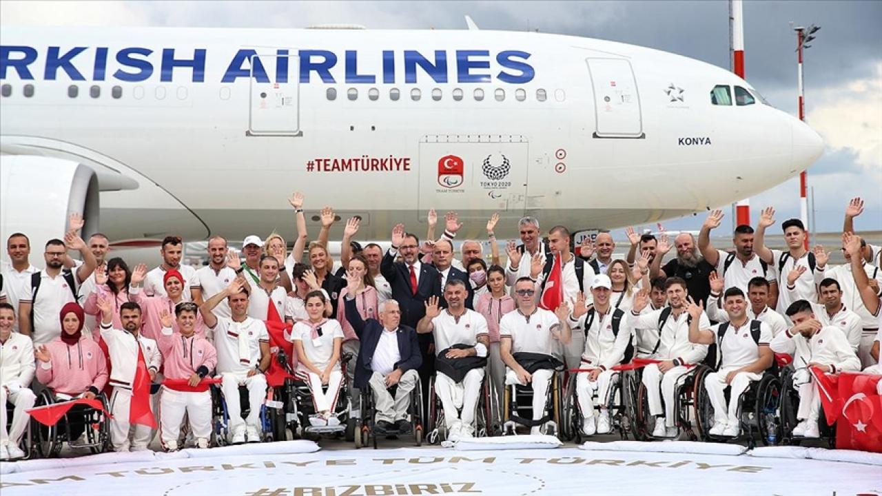 Paralimpik sporcular Tokyo'ya uğurlandı