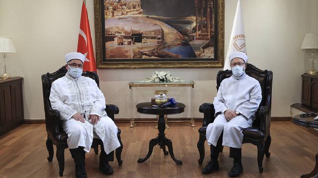 Diyanet İşleri Başkanı Erbaş, KKTC Din İşleri Başkanı ile görüştü