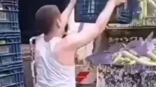 Halde sebzeleri çöpe atan yabancı uyruklu kişi sınır dışı edilecek