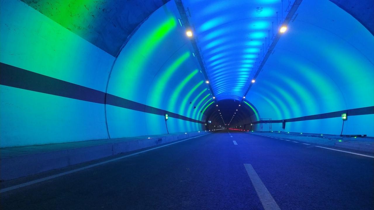 Salarha Tüneli ve bağlantı yolları da 4 Eylül`de hizmete alınacak