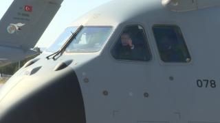 Milli Savunma Bakanı Akar, 'Koca Yusuf'un kokpitinde