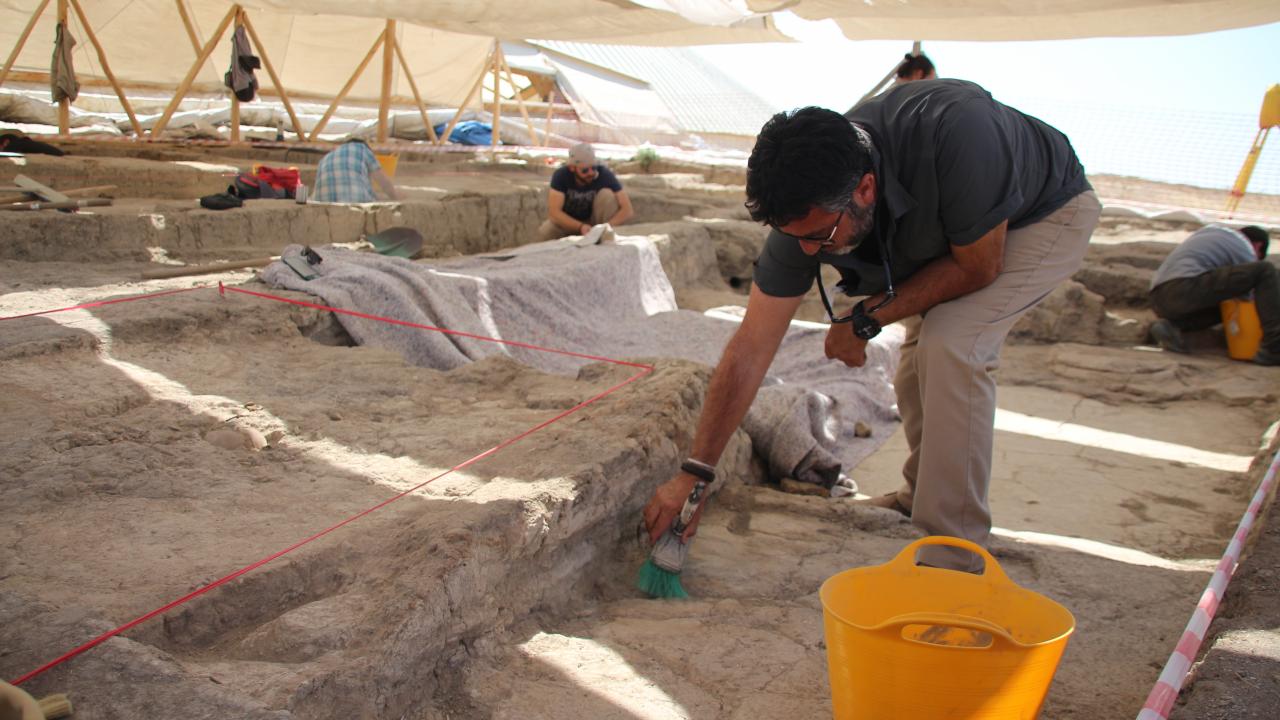 Çatalhöyük 9 bin yıl öncesine ait yeni izler sunmaya devam ediyor